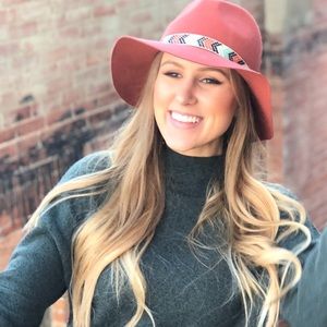 Meet your Posher, Samantha